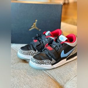 Nike Air Jordan Legacy 312 Low (GS) 4Y
